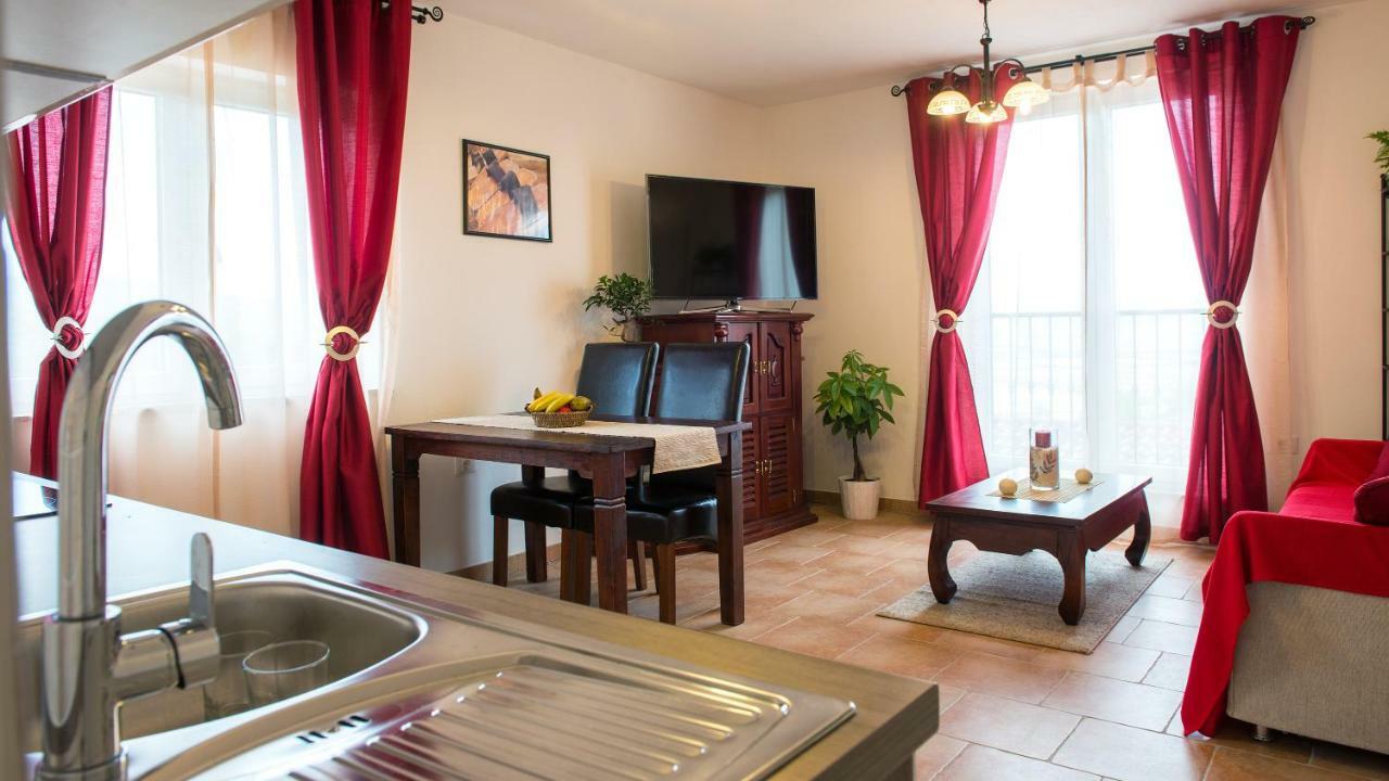 Apartma Seca Portorož Buitenkant foto