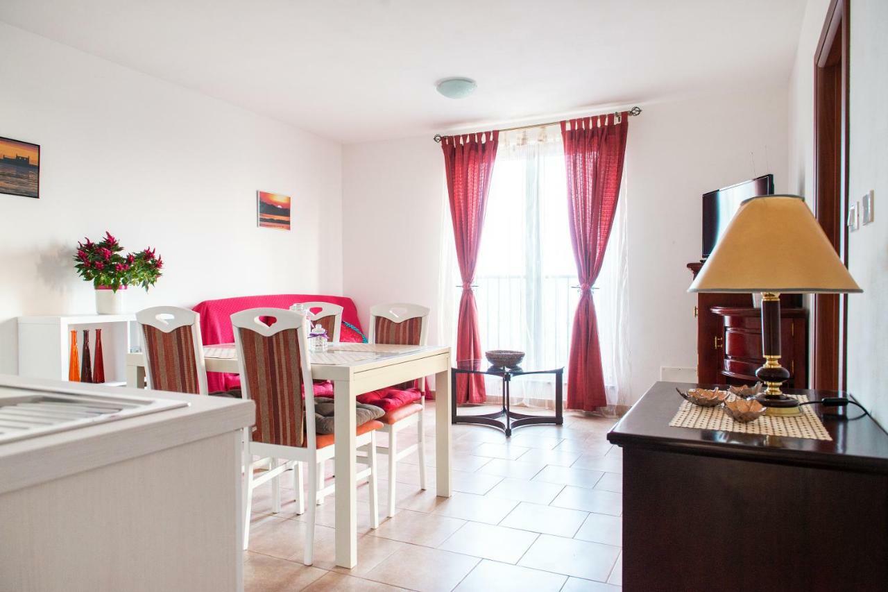 Apartma Seca Portorož Buitenkant foto