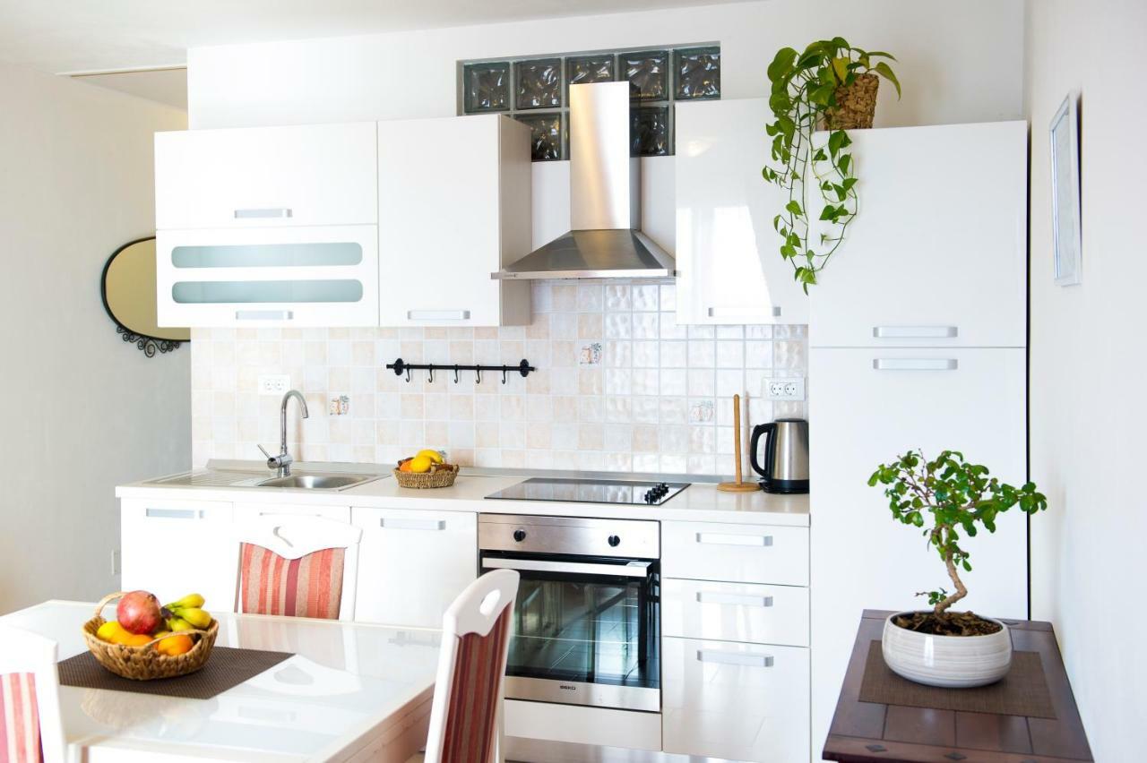 Apartma Seca Portorož Buitenkant foto